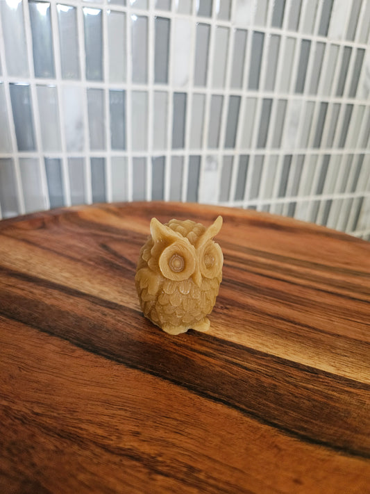 Owl Tealight Beeswax Candle 28g